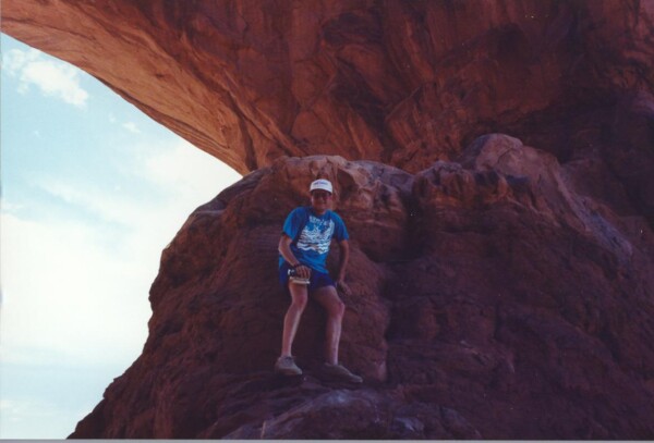 90South-Dakota-Arches 03