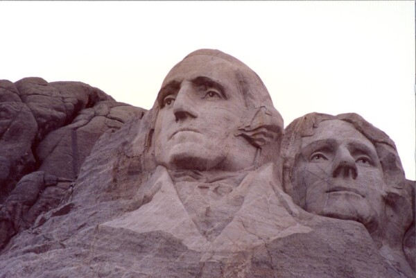 90southdakota-mt-rushmore 2