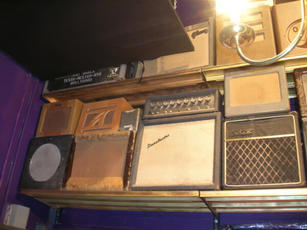 H06houston-Rockin-Robin 4