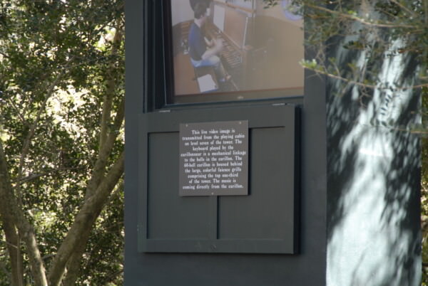 07BNEA FL BokCarillon 14