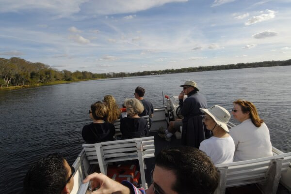 07BNEA FL WinterGardenBoat 28